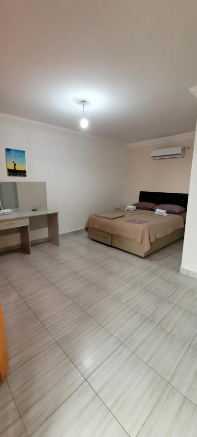 Apsa Butik Hotel Sukhumi Ngoại thất bức ảnh