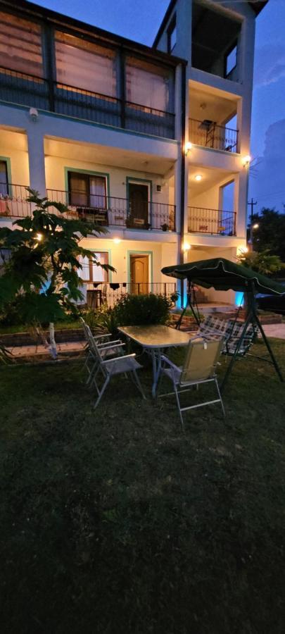 Apsa Butik Hotel Sukhumi Ngoại thất bức ảnh